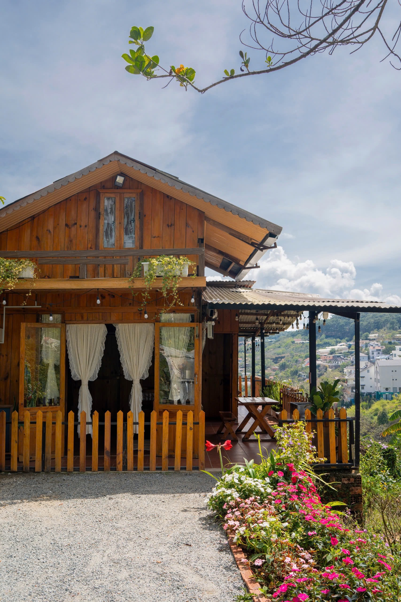 💥💥 NHÀ GỖ NGUYÊN CĂN 3PN VIEW ĐẸP