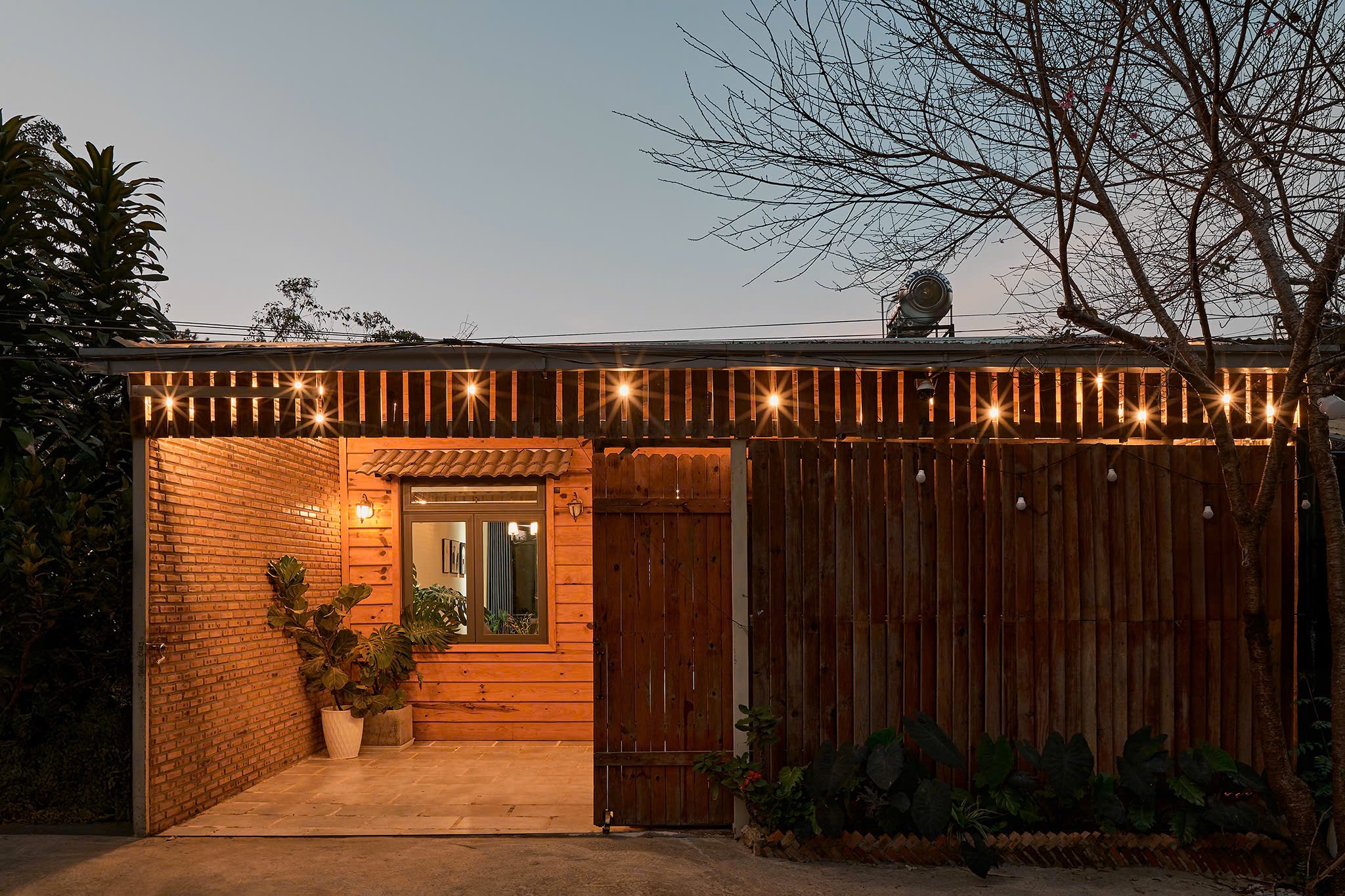 Nhà xinh mà giá cực hạt dẻ