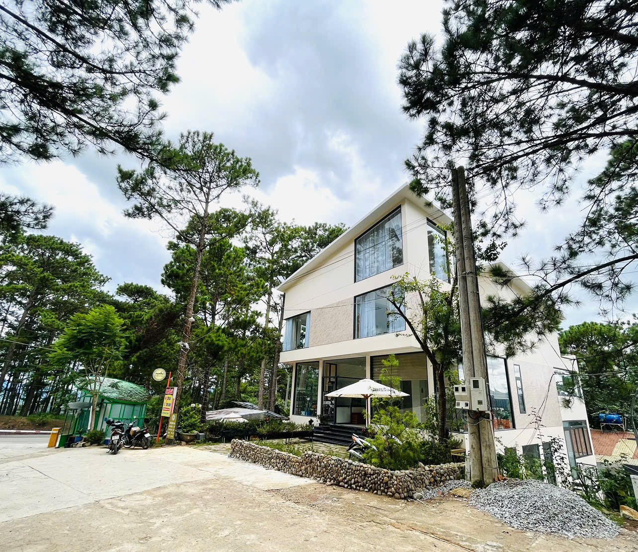 Villa view rừng thông