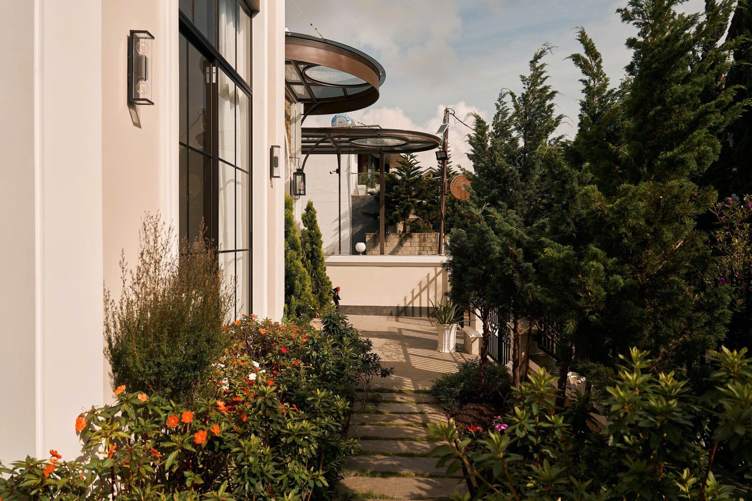 (🌲🌲𝐁𝐢𝐞̣̂𝐭 𝐭𝐡𝐮̛̣ 𝐯𝐢𝐞𝐰 𝐫𝐮̛̀𝐧𝐠 𝐭𝐡𝐨̂𝐧𝐠, 𝐩𝐡𝐨𝐧𝐠 𝐜𝐚́𝐜𝐡 𝐜𝐡𝐚̂𝐮 𝐚̂𝐮 𝐭𝐚̂𝐧 𝐜𝐨̂̉ đ𝐢𝐞̂̉𝐧 5