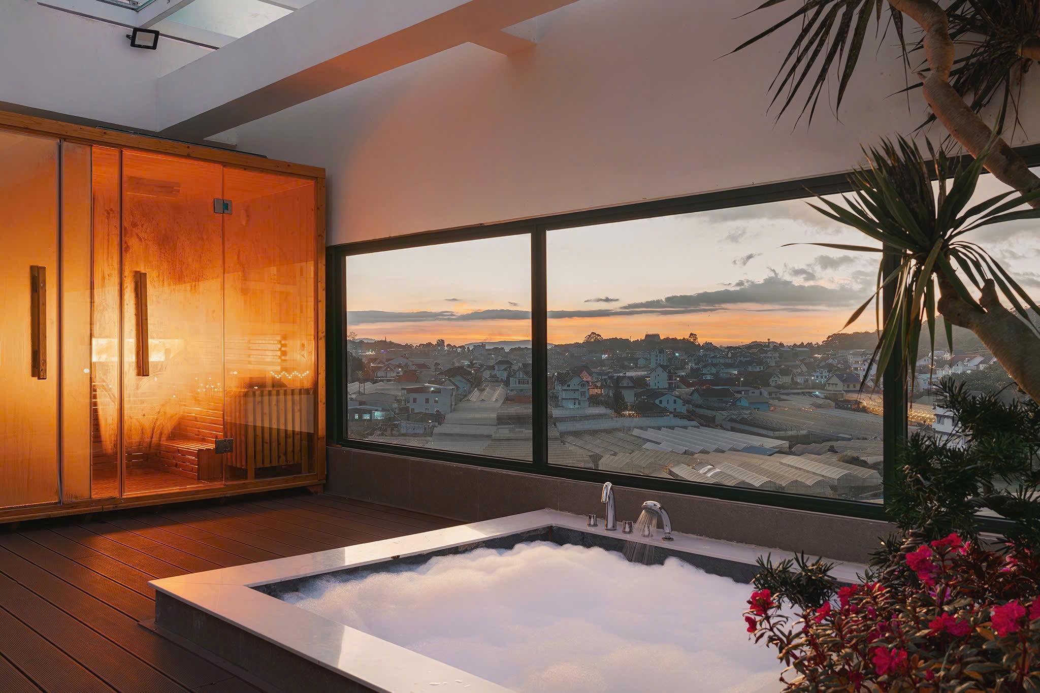 Biệt thự cao cấp full tiện ích 3