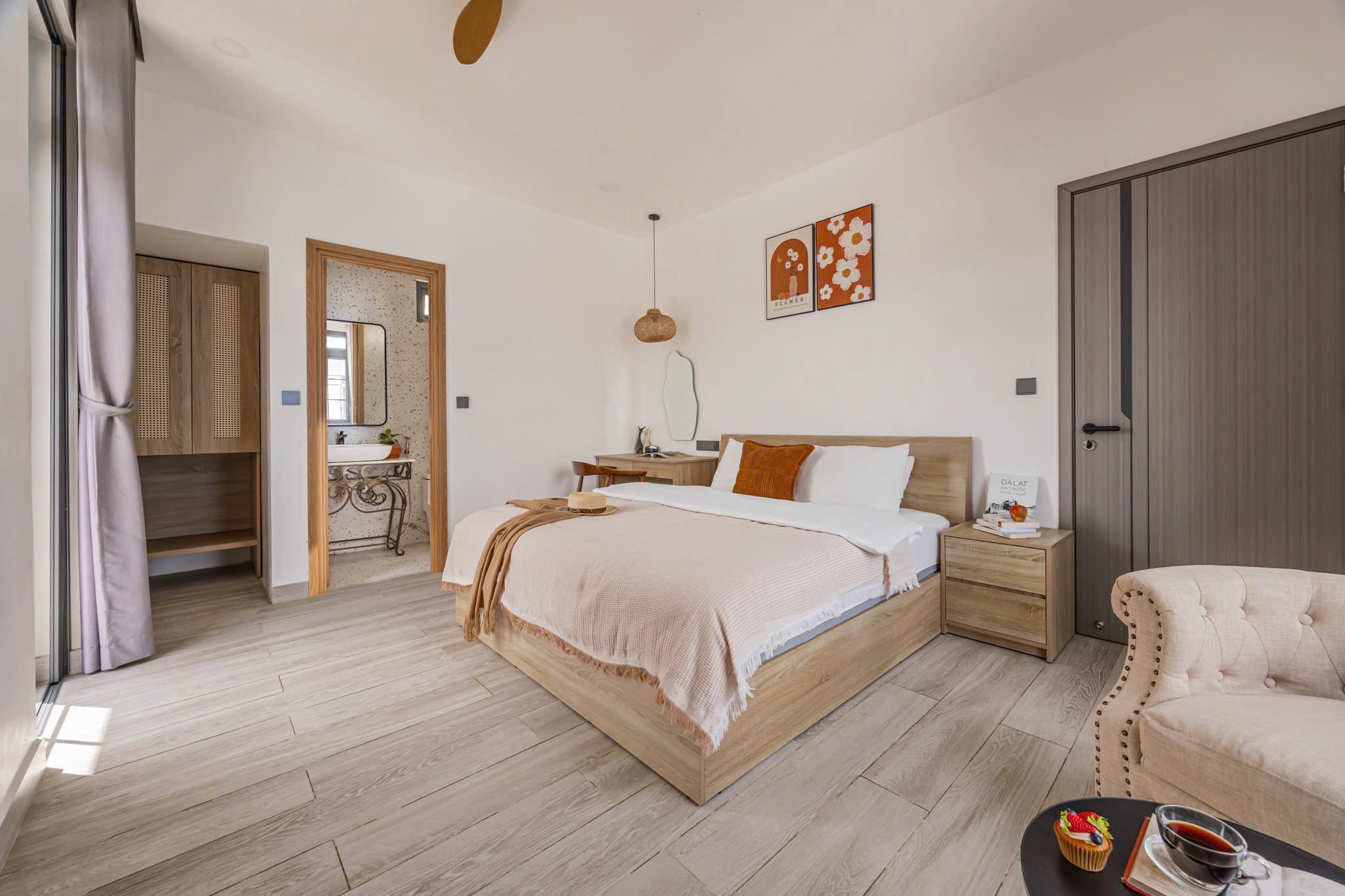 Villa sân vườn với kiến trúc hiện đai ngay trung tâm 3